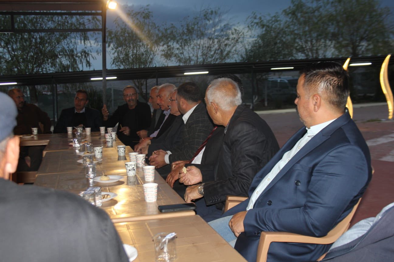 571363102 24928734666810575 5405727356503402009 N