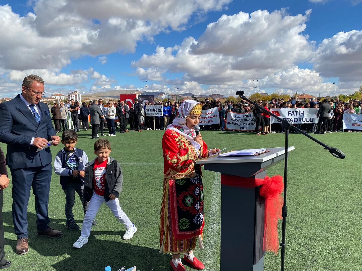 571560972 17883867906392914 1182452590763182264 N