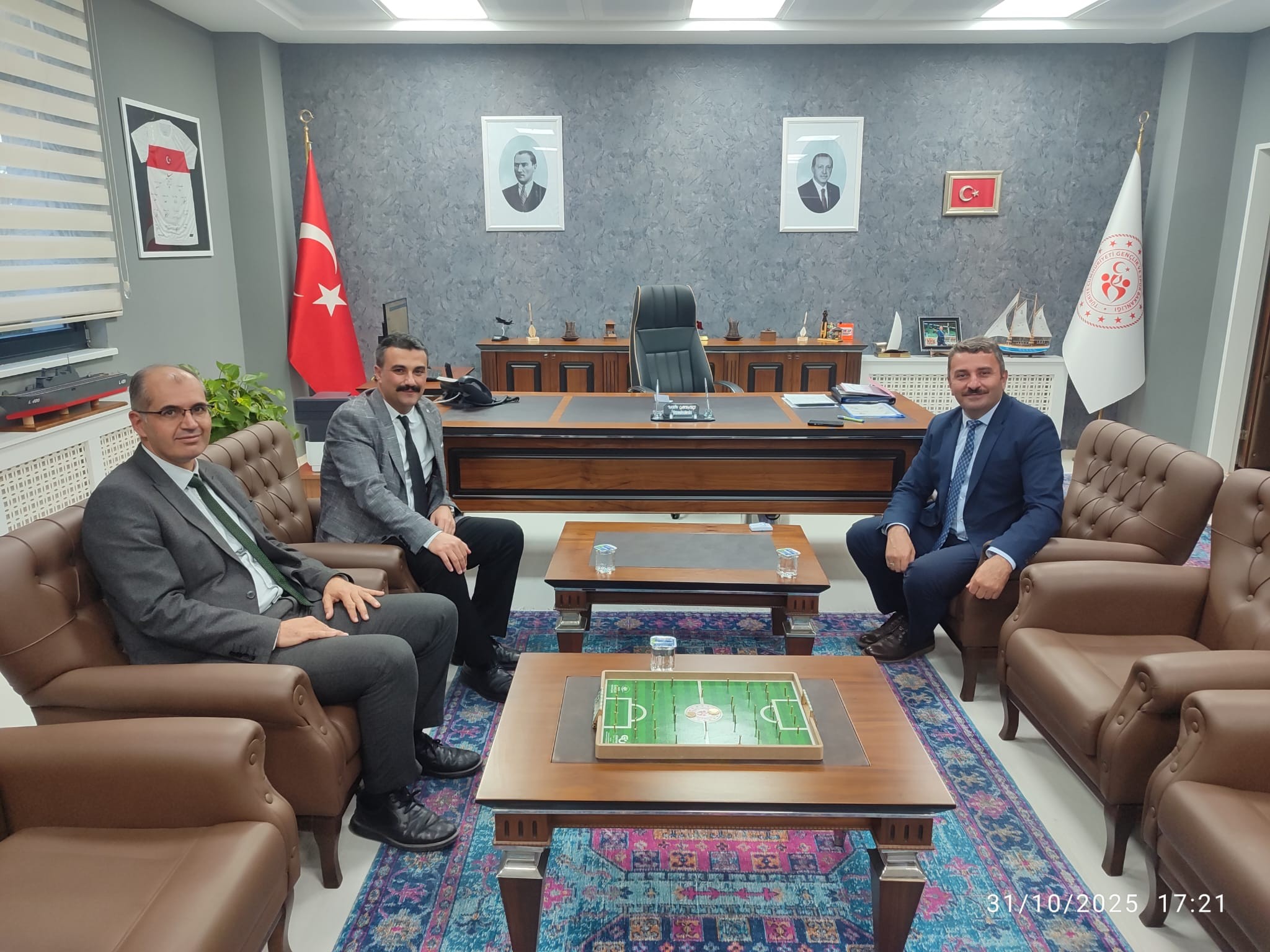 571664090 4095557150759363 2041038355085613970 N