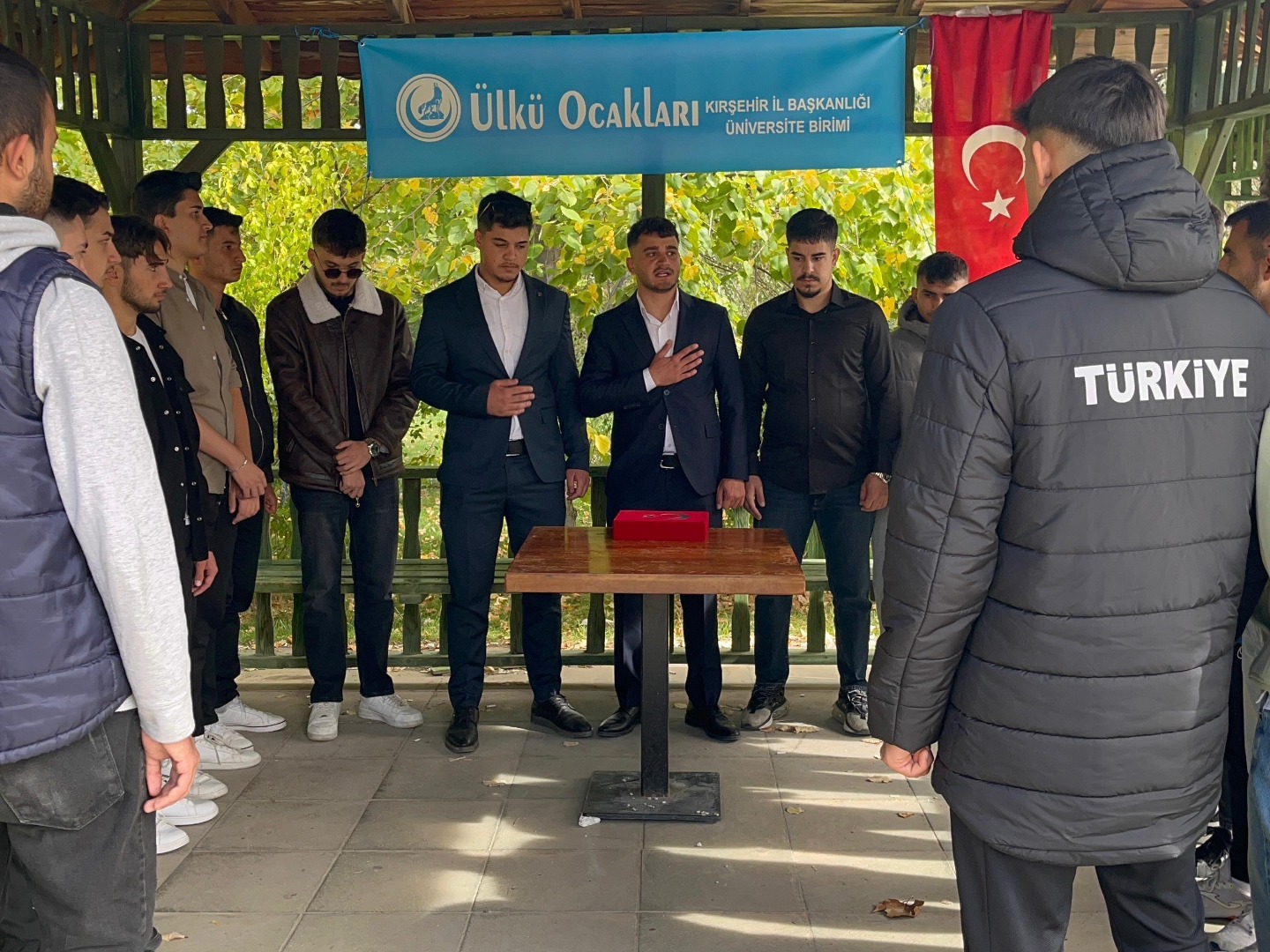 571790697 2706577136362088 1289146498097762328 N