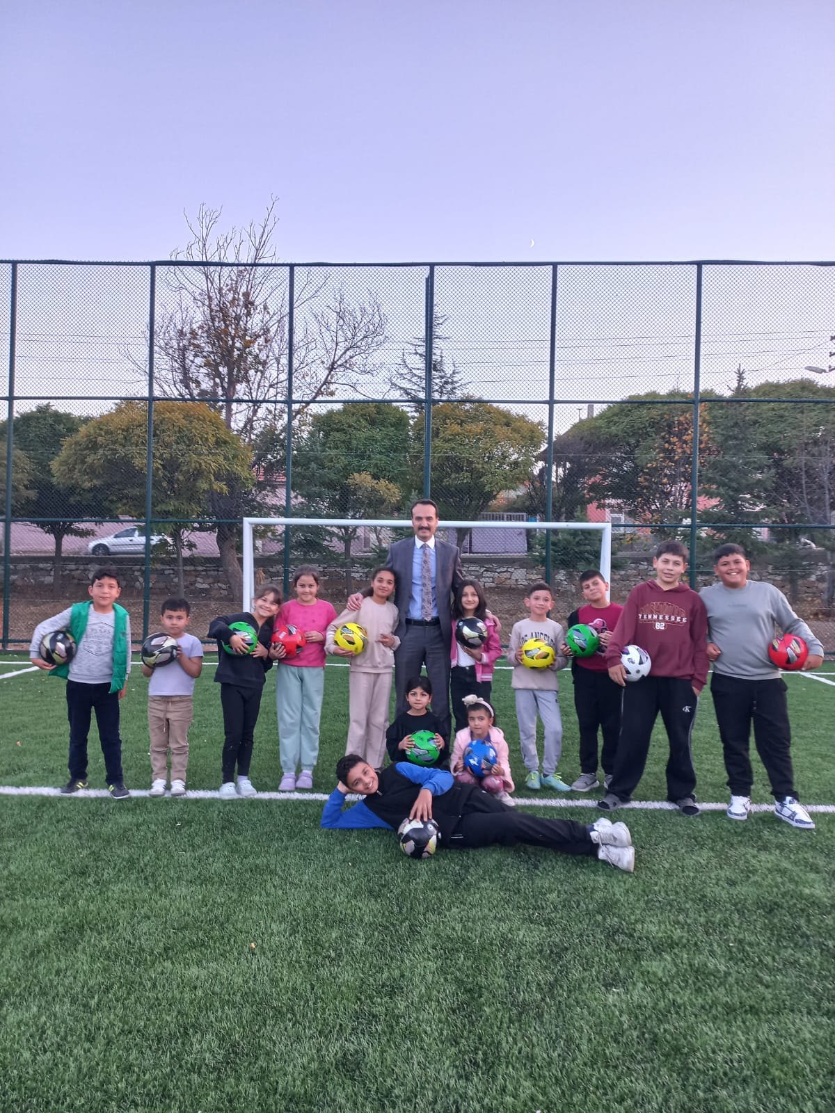 572000752 2300510373755932 4920021438400258477 N