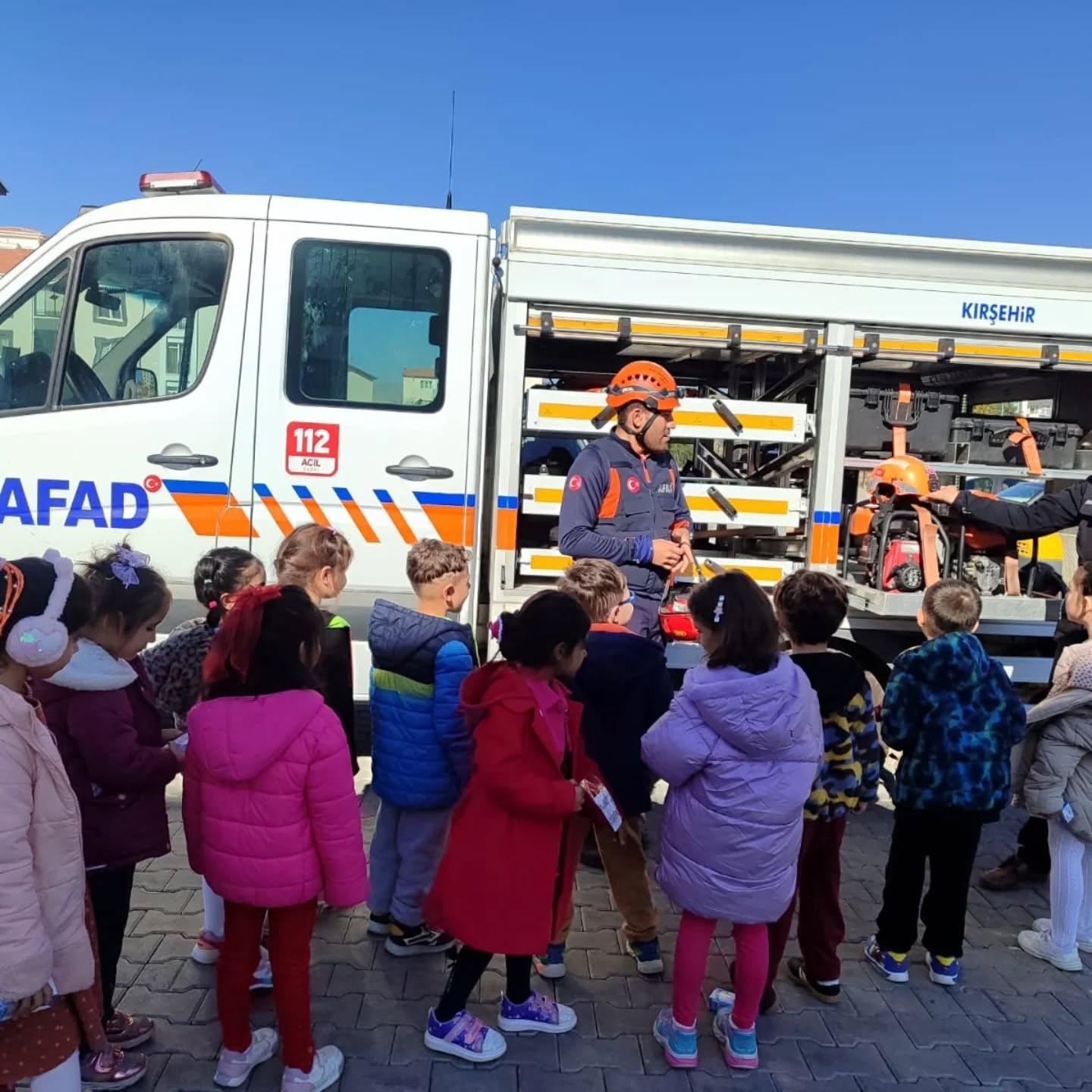 572122925 18313969168219328 7414181794914983236 N