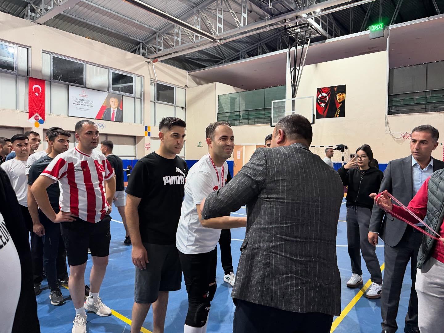 572961225 18331189243238622 213362862578295774 N