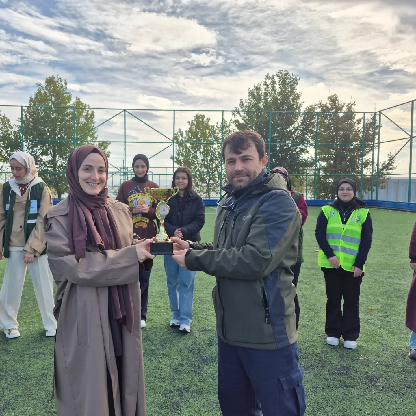 573206955 18296133184282389 2334320761413207670 N