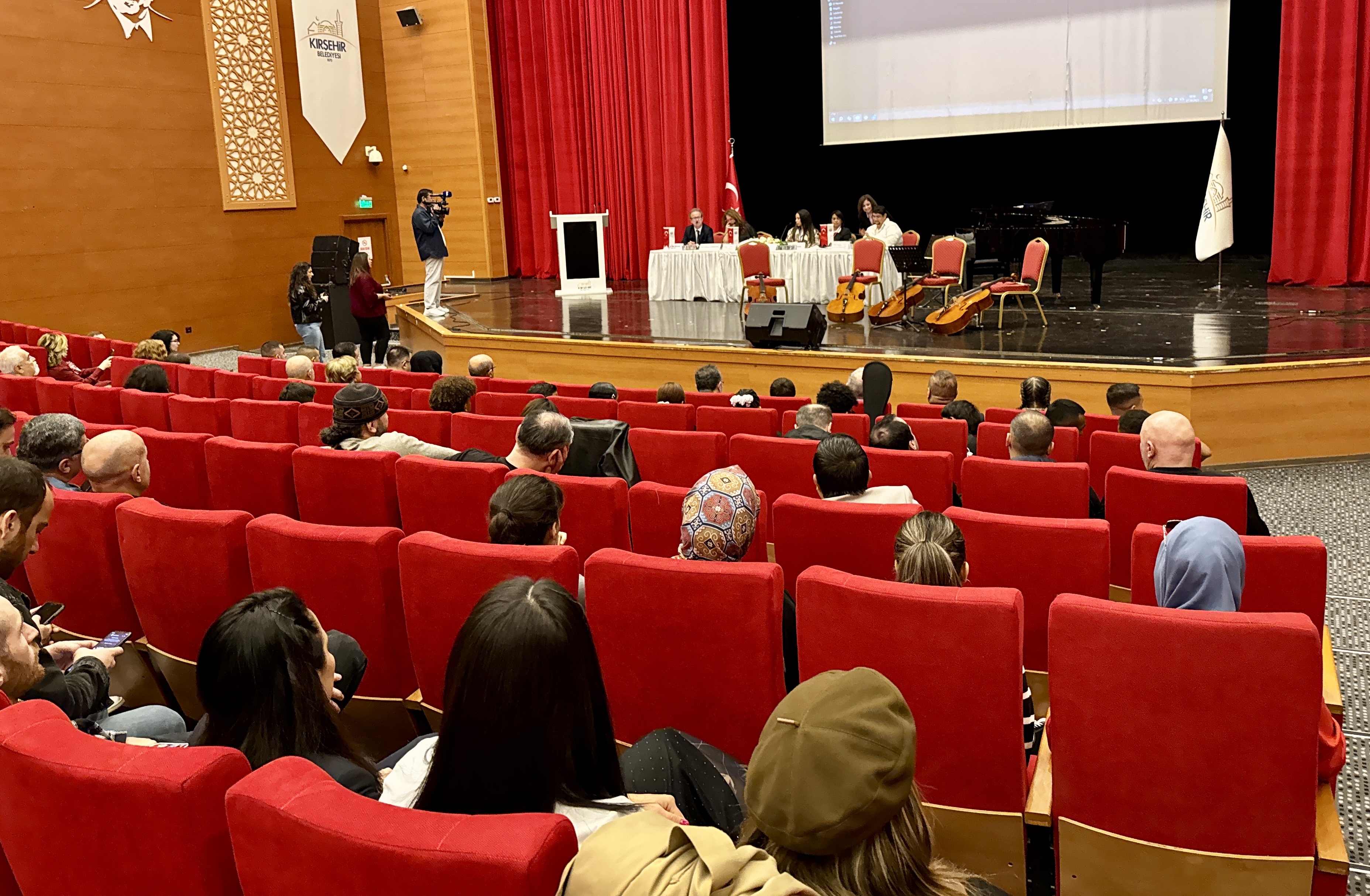 A A 20251027 39534070 39534062 K I R S E H I R D E U N E S C O U L U S L A R A R A S I G E N C M U Z I S Y E N L E R C A L I S T A Y I B A S L A D I