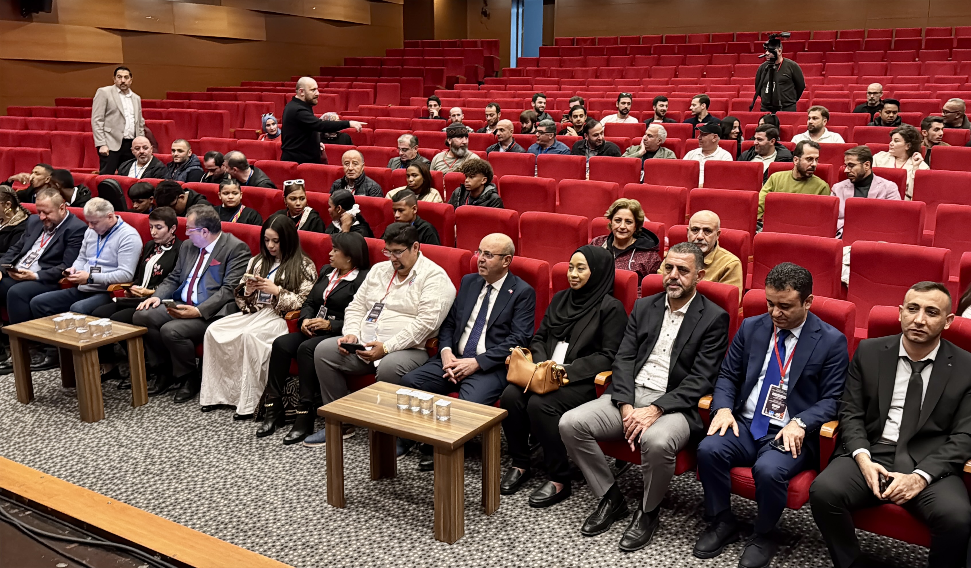 A A 20251027 39534070 39534063 K I R S E H I R D E U N E S C O U L U S L A R A R A S I G E N C M U Z I S Y E N L E R C A L I S T A Y I B A S L A D I