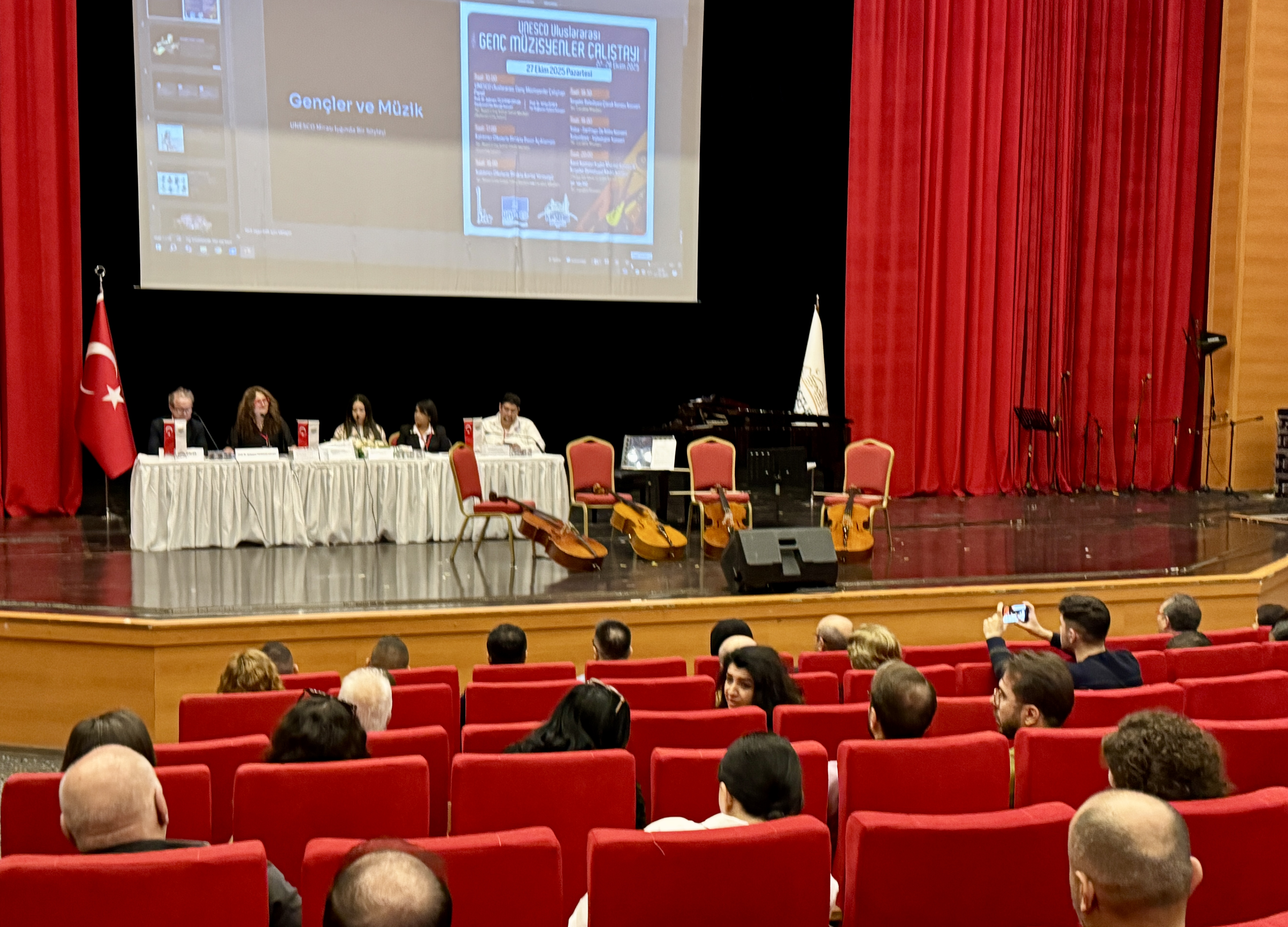 A A 20251027 39534070 39534069 K I R S E H I R D E U N E S C O U L U S L A R A R A S I G E N C M U Z I S Y E N L E R C A L I S T A Y I B A S L A D I