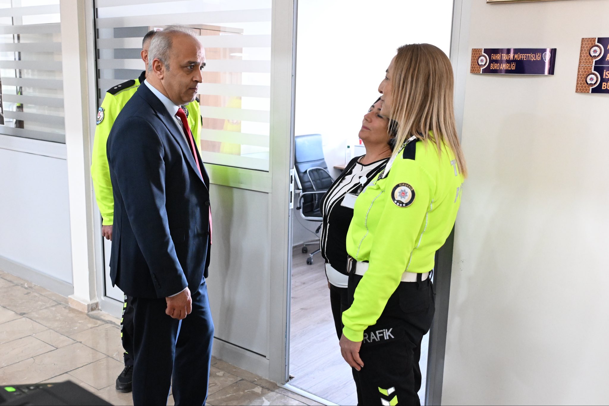 G3 Z6 W P U X I A Ag9 Mq