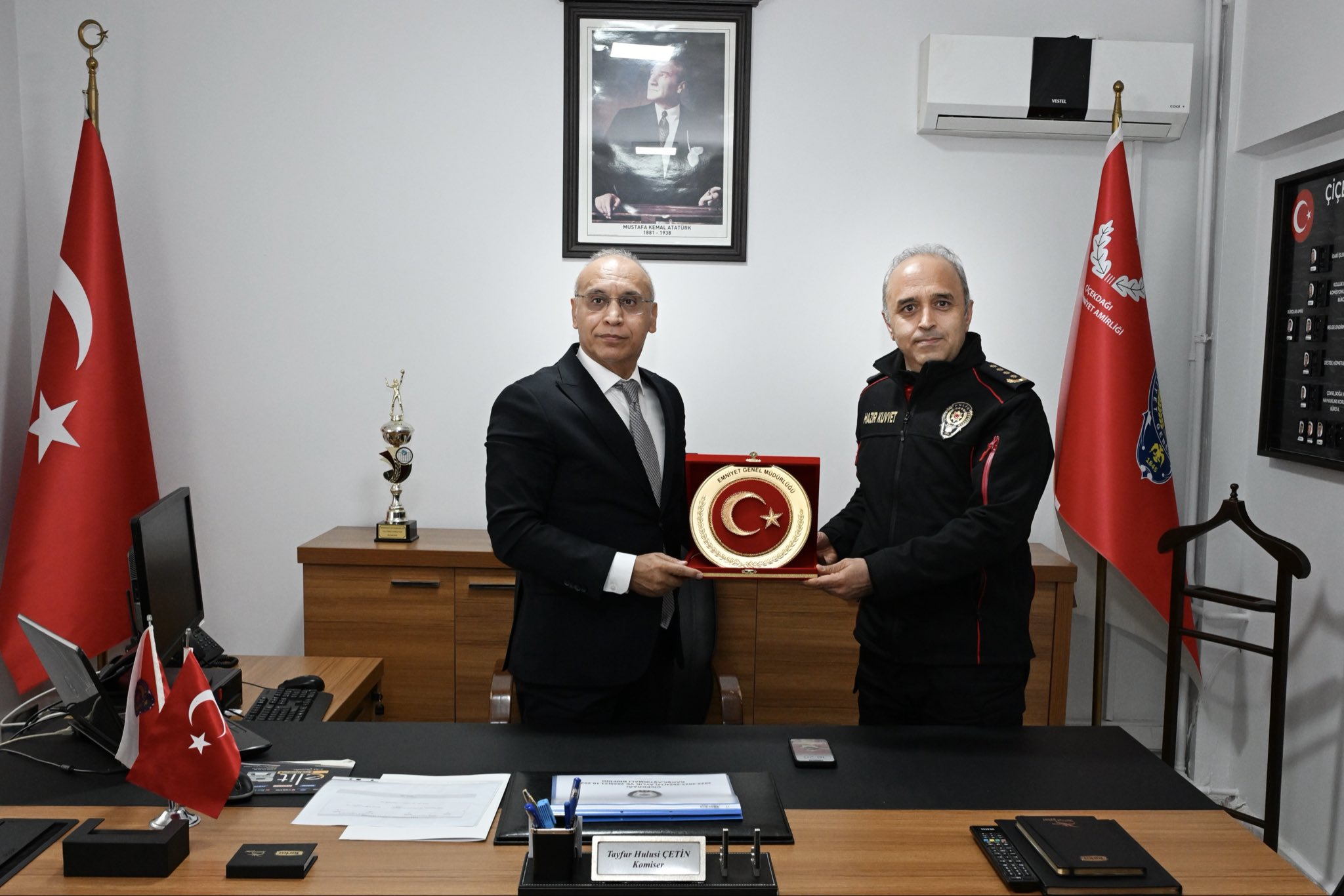 G4 Ca9Vt Xw A A O7 X K