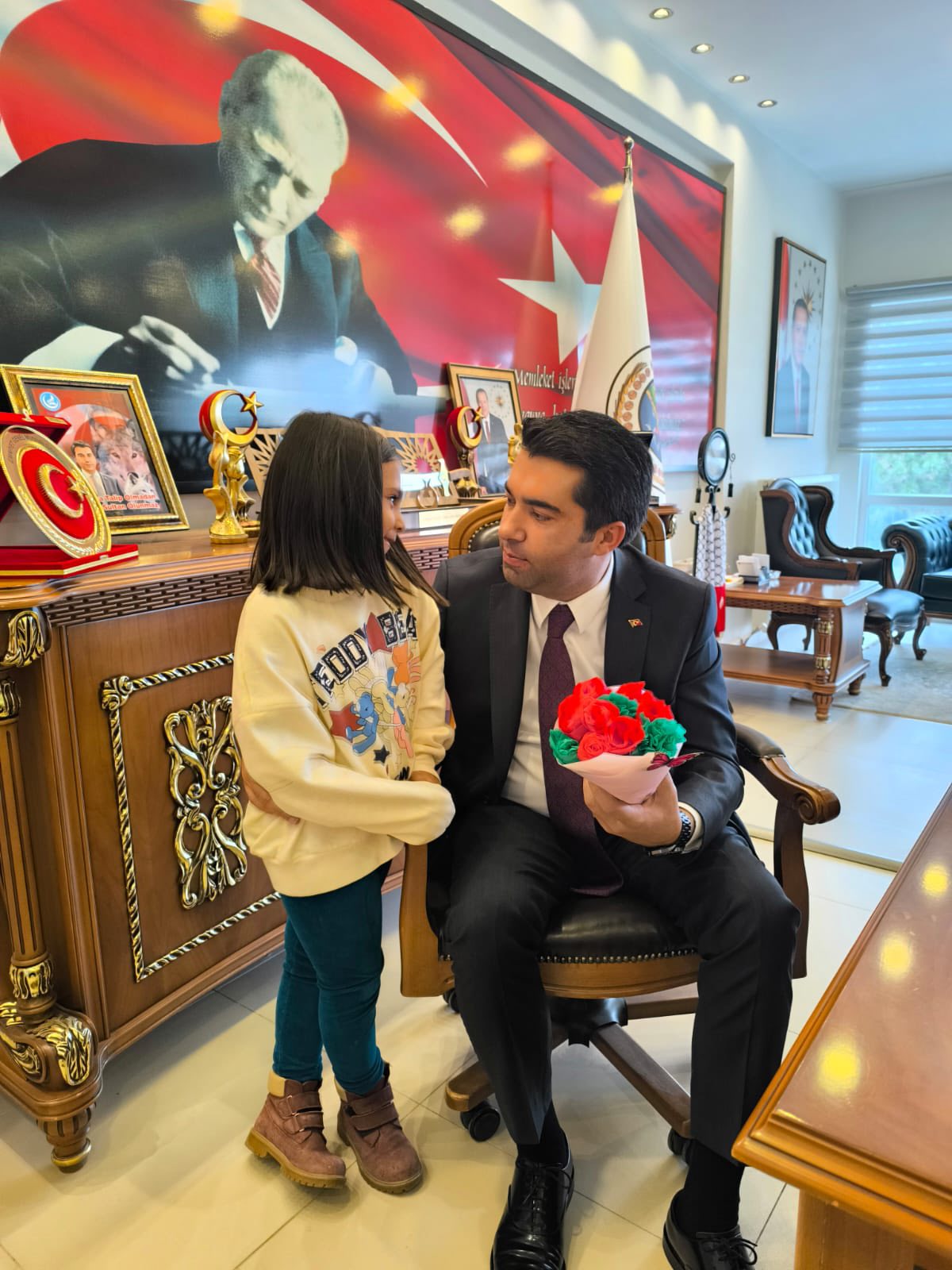 561280972 1300282078807267 5889681446245147410 N