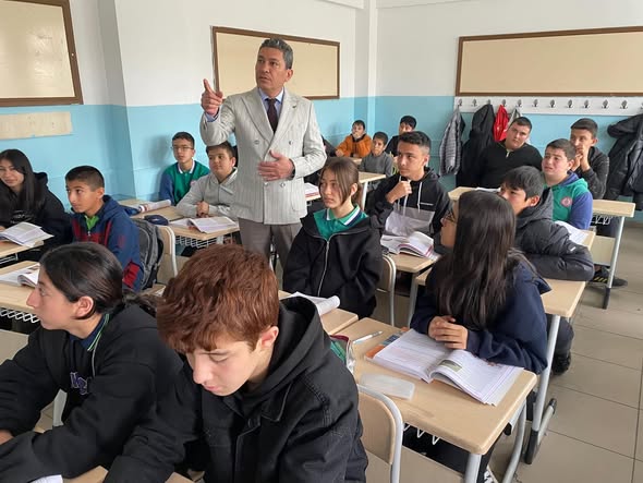 572615192 17884570260392914 1684311864048991642 N