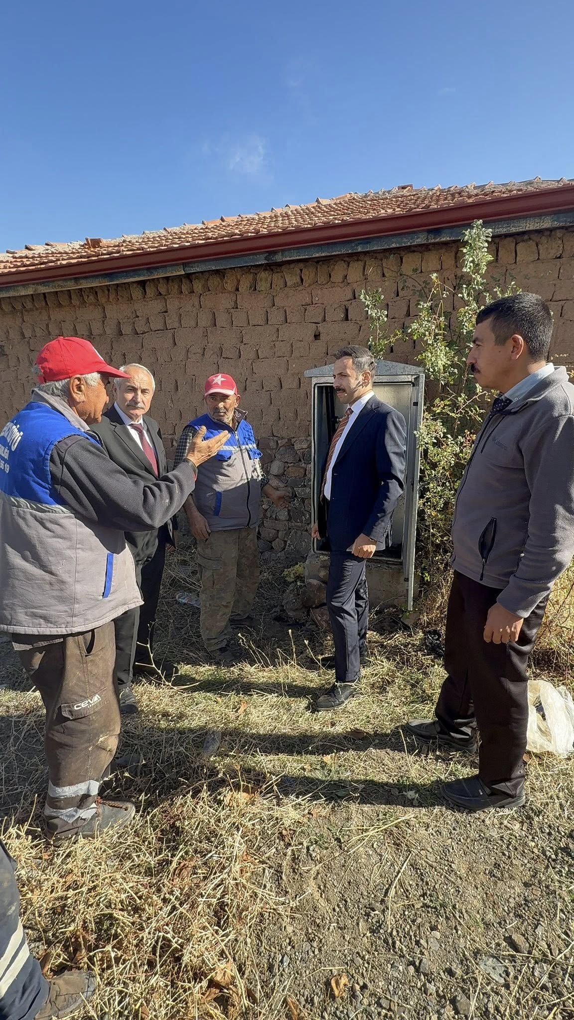 575201686 1142052248116263 2380886554136508921 N