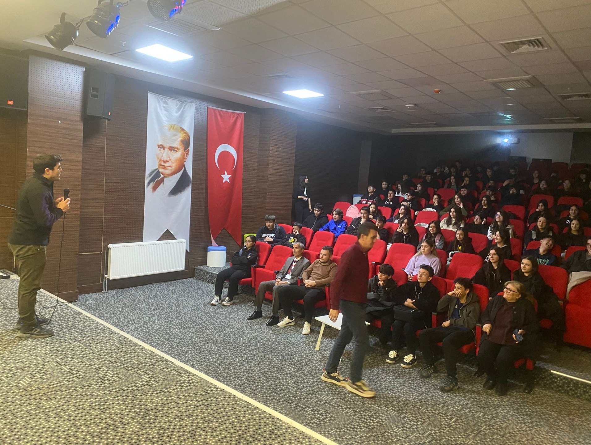 575727152 18350735209207723 435799883114774211 N