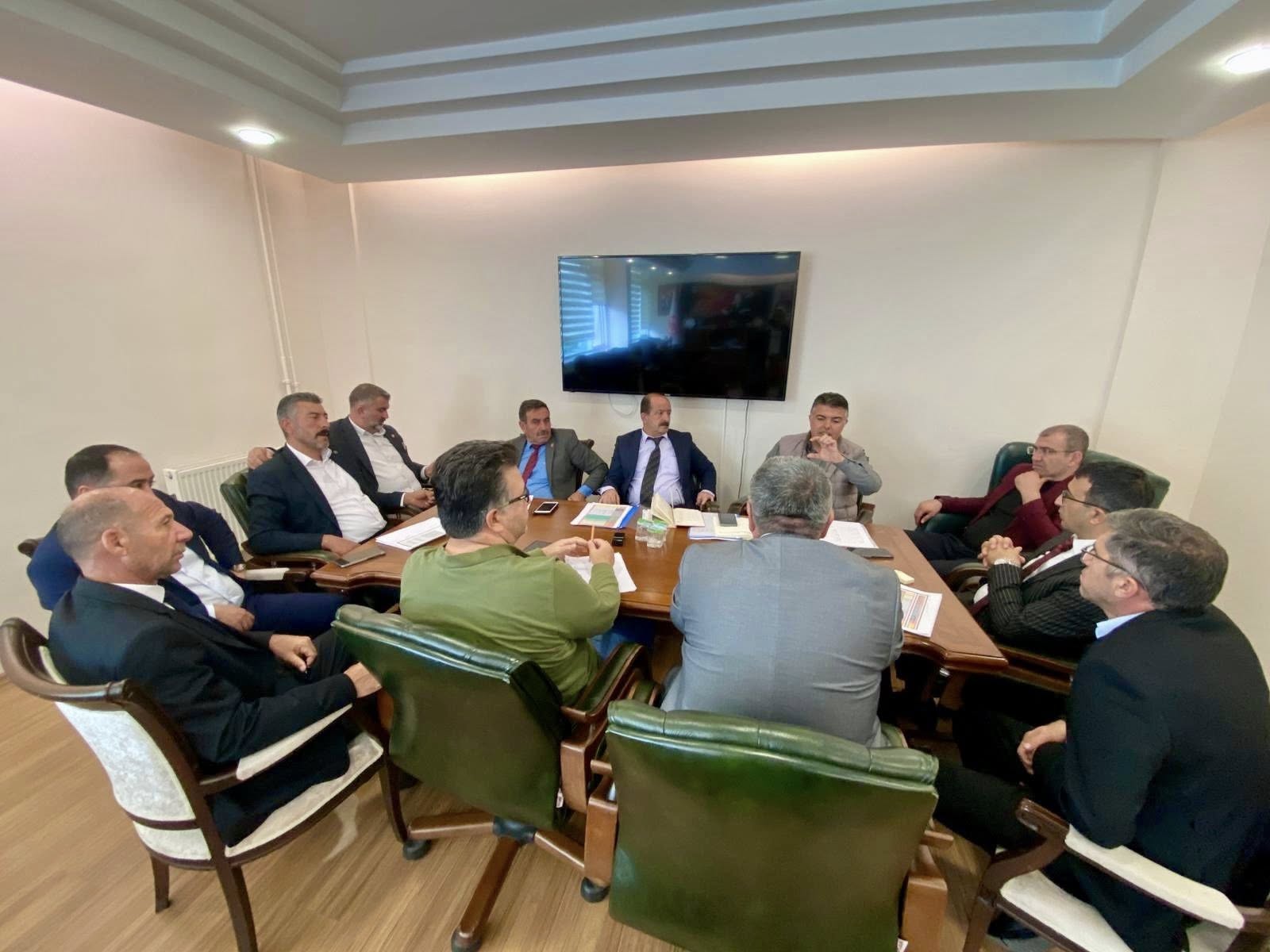 577157992 1145227931133072 3894344241353851858 N