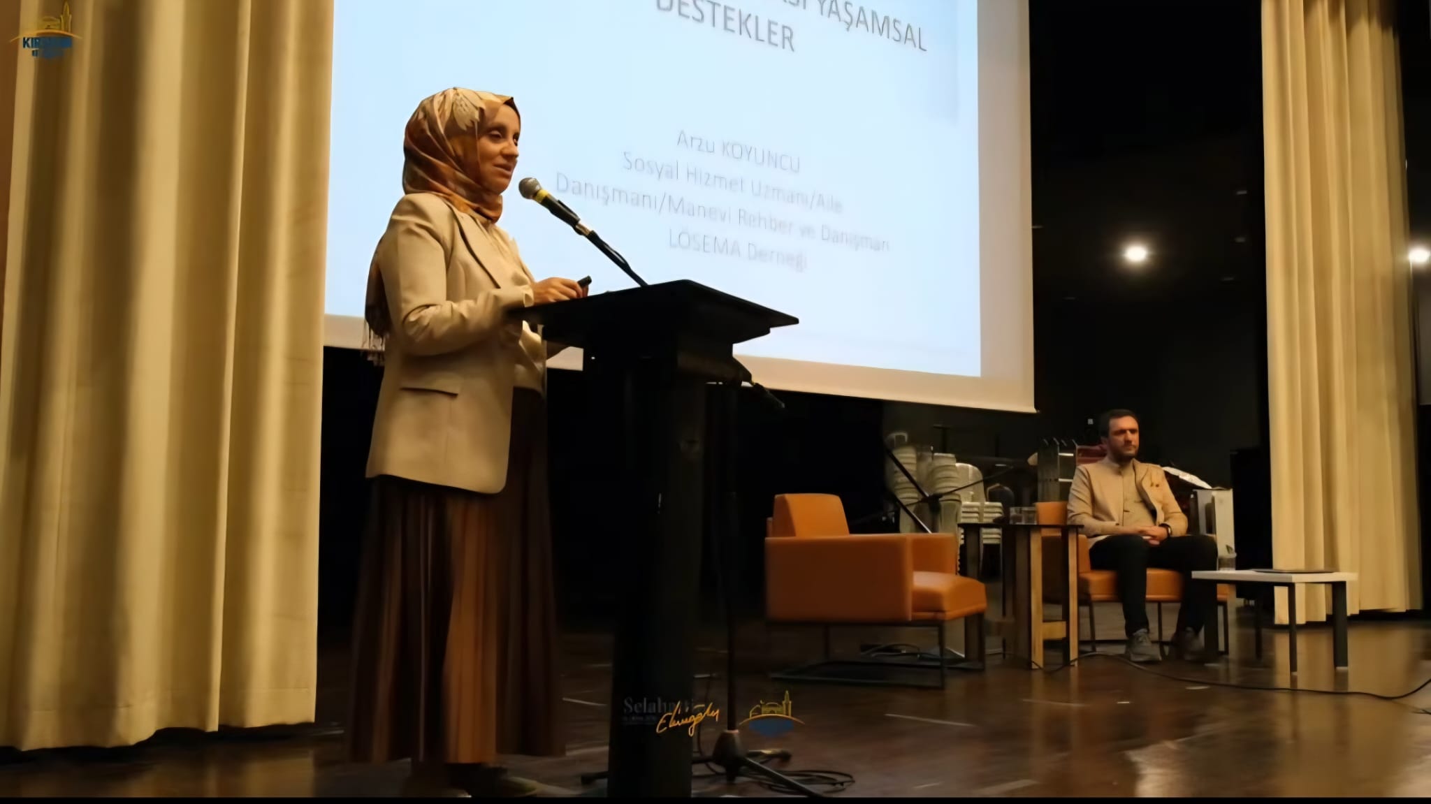 578653776 4047740085443429 8064629248145903852 N