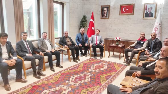 579688209 18210210421311589 1214207994017231338 N