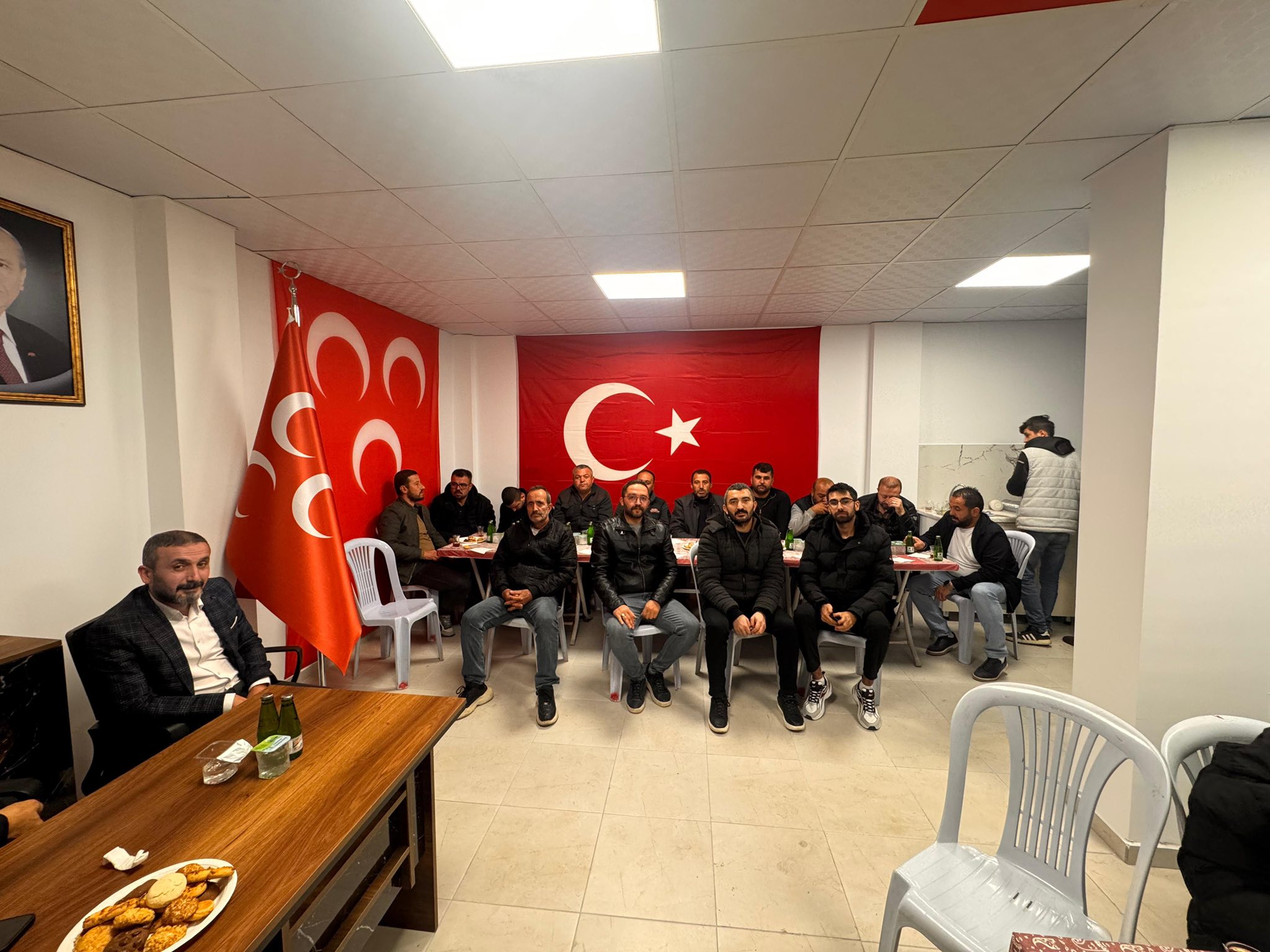 580801162 25079027871781253 4265936909863455233 N