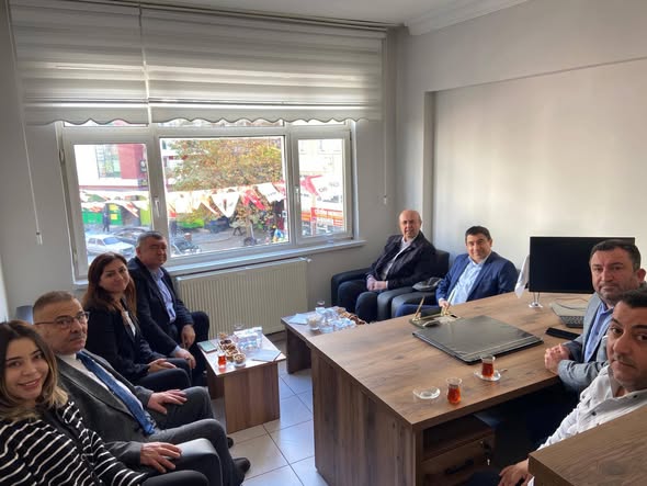 582099453 1542913263410610 3984644224045072053 N