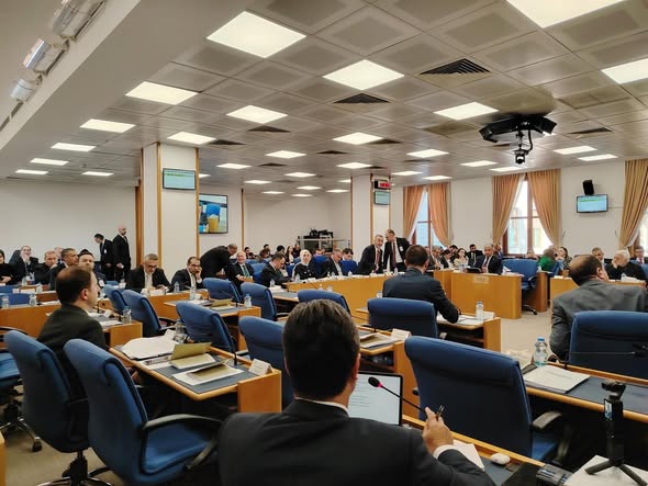 582333435 18302310559255336 6190460362460370252 N