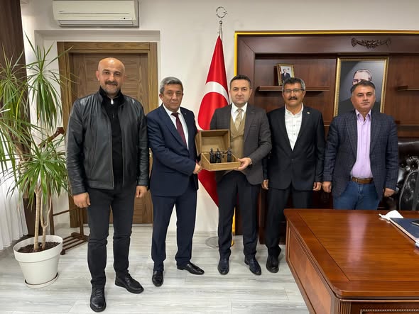 586210807 850739030794743 7399177766440117541 N