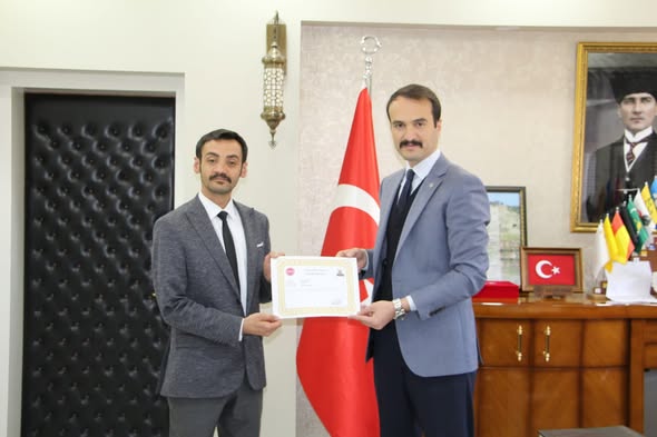 586660321 2322742694866033 876137187499503110 N