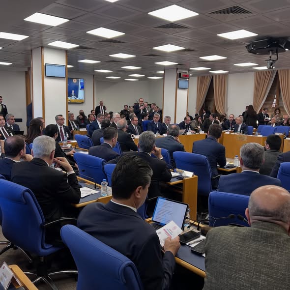 586822897 18304632637255336 7488372904609168891 N-1