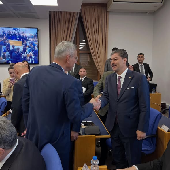 587267757 18304632616255336 4201171032015296419 N-1