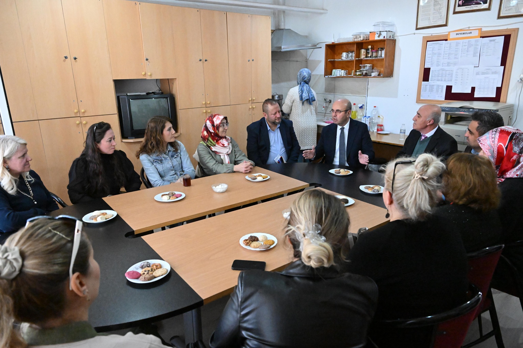 587463557 1548154132886523 3462807391500026178 N