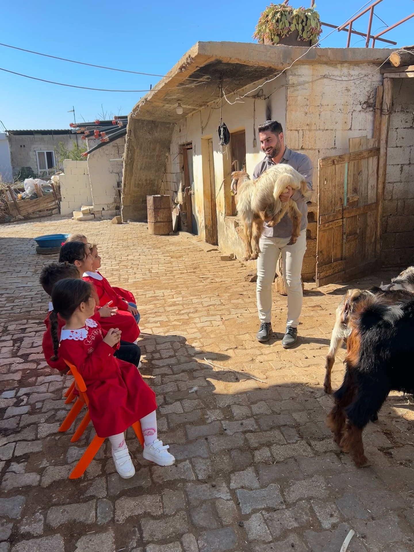 587729910 18540123493039669 9127478436370405596 N