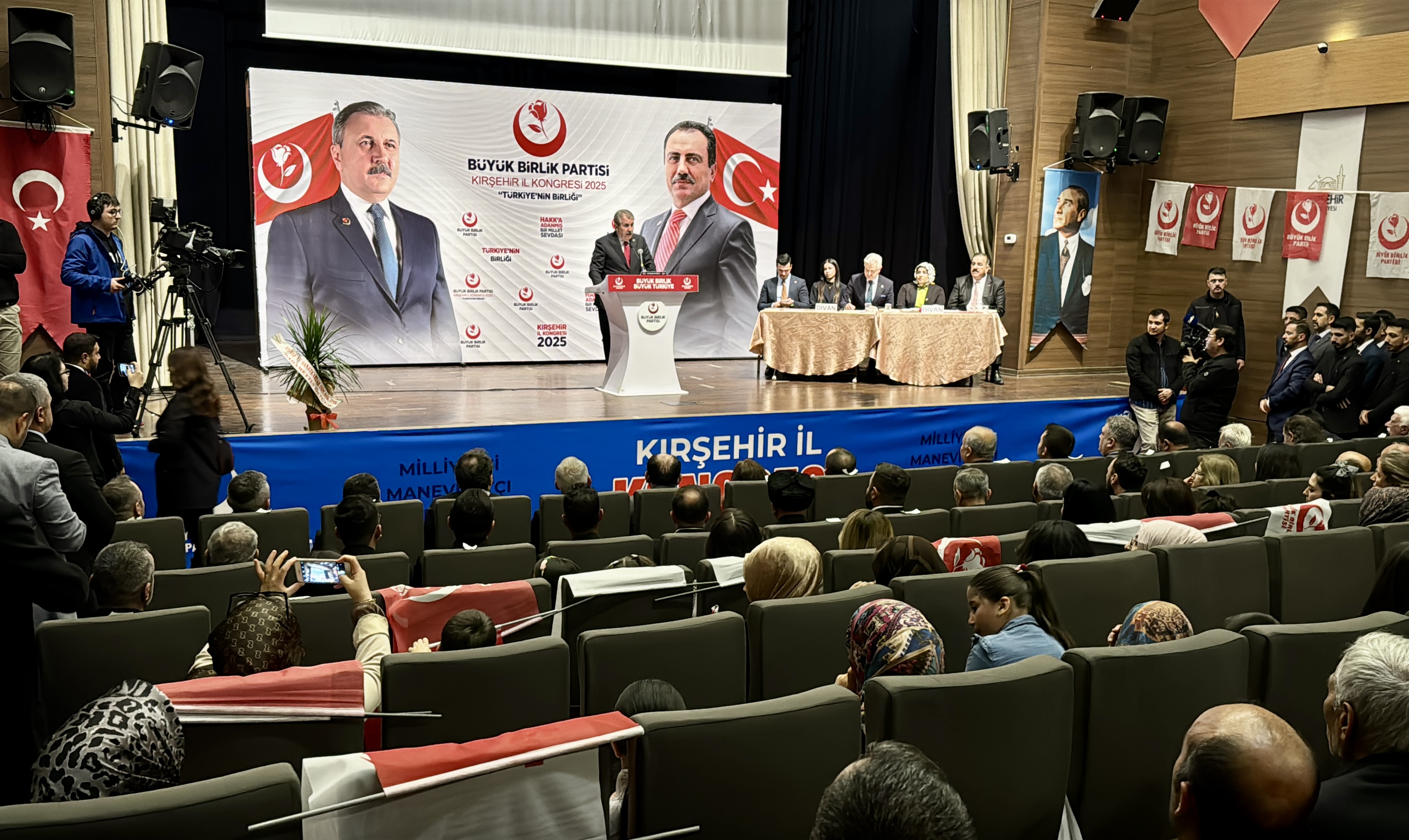 A A 20251116 39723733 39723732 B B P G E N E L B A S K A N I D E S T I C I P A R T I S I N I N K I R S E H I R I L K O N G R E S I N D E K O N U S T U