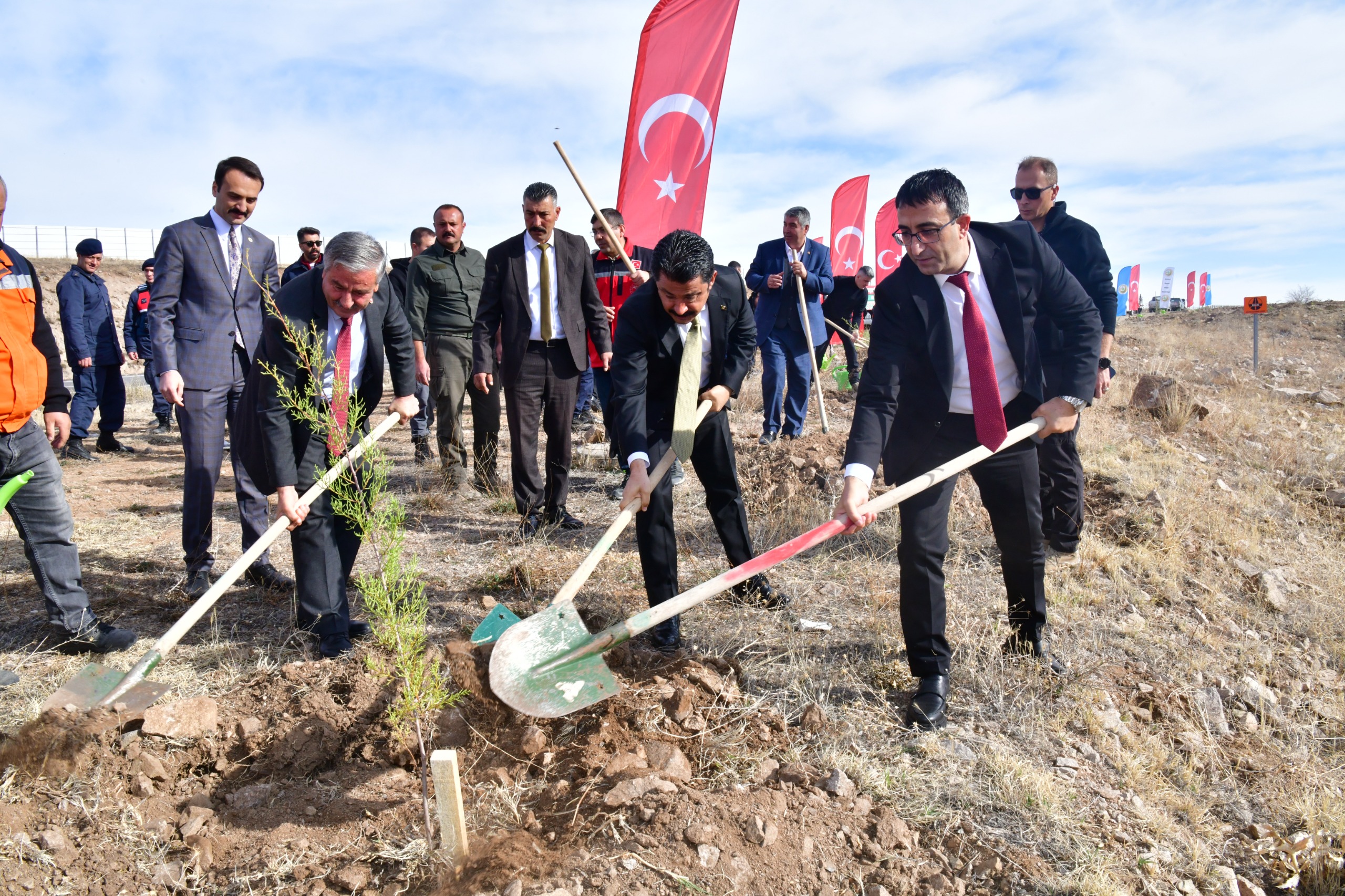 A A 20251119 39750613 39750607 K I R S E H I R I L G E N E L M E C L I S I T A R A F I N D A N H A T I R A O R M A N I O L U S T U R U L D U