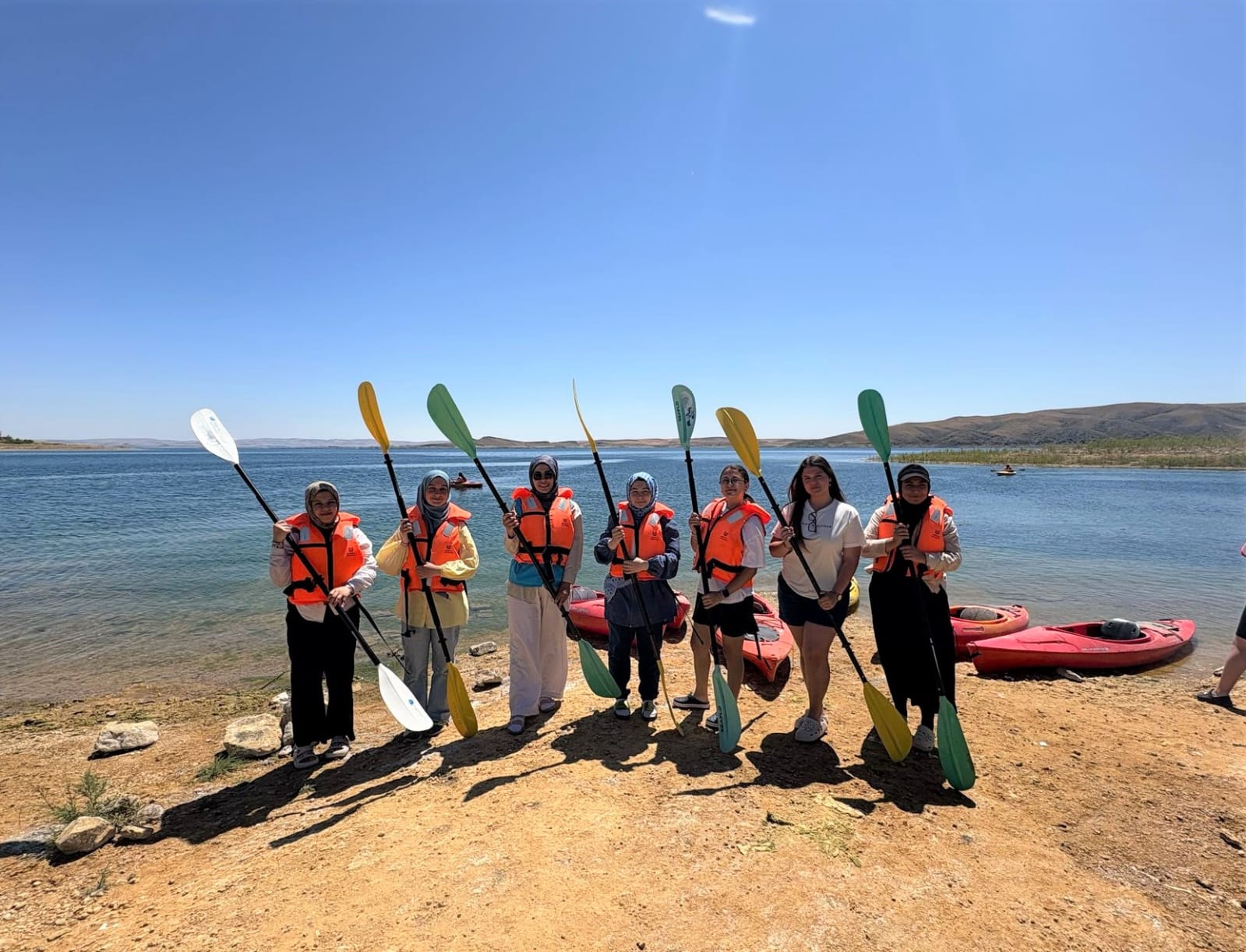 A A 20251121 39765980 39765974 A H I E V R A N G E N C L I K K A M P I B U Y I L 81 I L D E N 7 B I N G E N C I A G I R L A D I