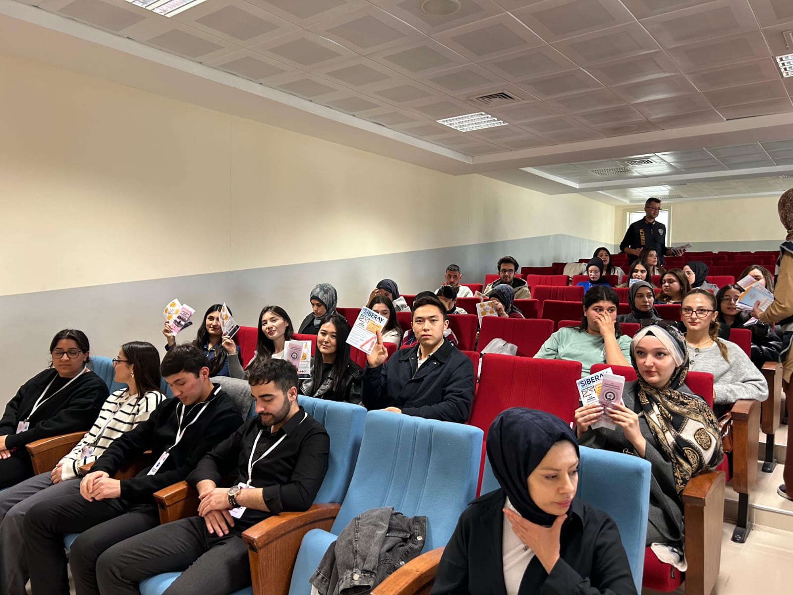 A A 20251127 39824399 39824397 K A E U D E K A D I N V E A I L E G U V E N L I G I K O N F E R A N S I D U Z E N L E N D I