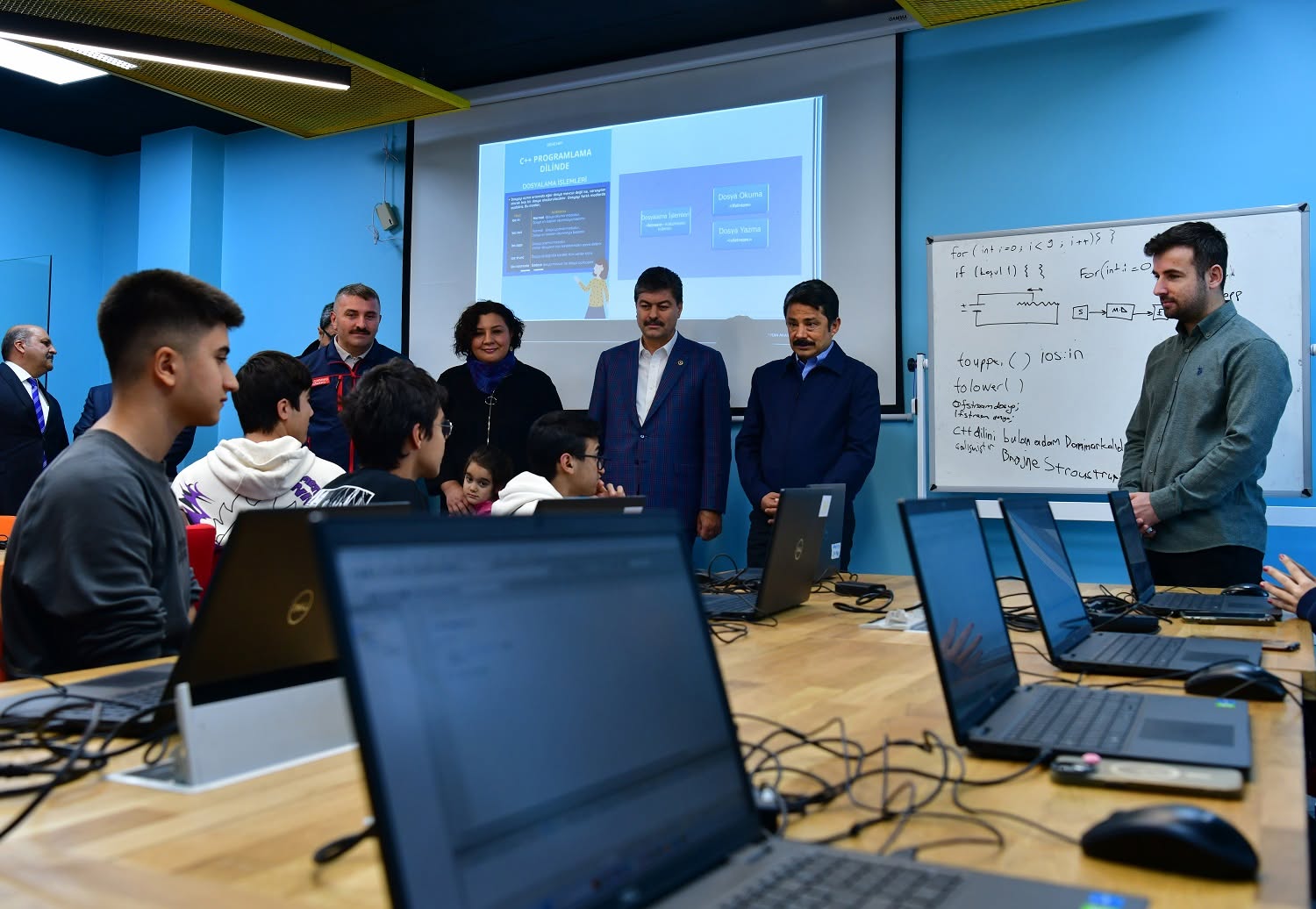 Whatsapp Image 2025 11 02 At 16.54.18