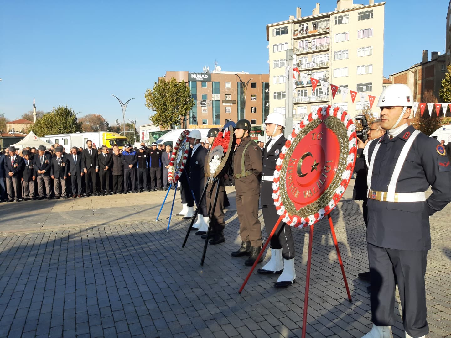 Whatsapp Image 2025 11 10 At 09.28.04