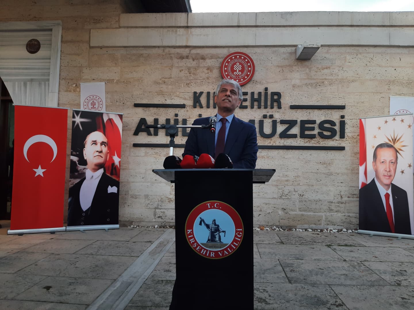 Whatsapp Image 2025 11 21 At 18.11.51