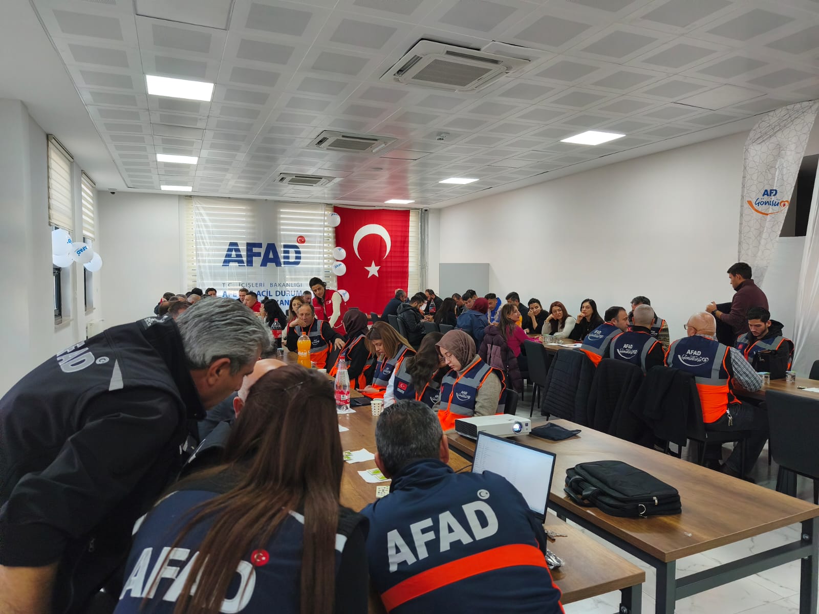 066Bf4F7 0E68 422F B095 D69Bacf9Ac99