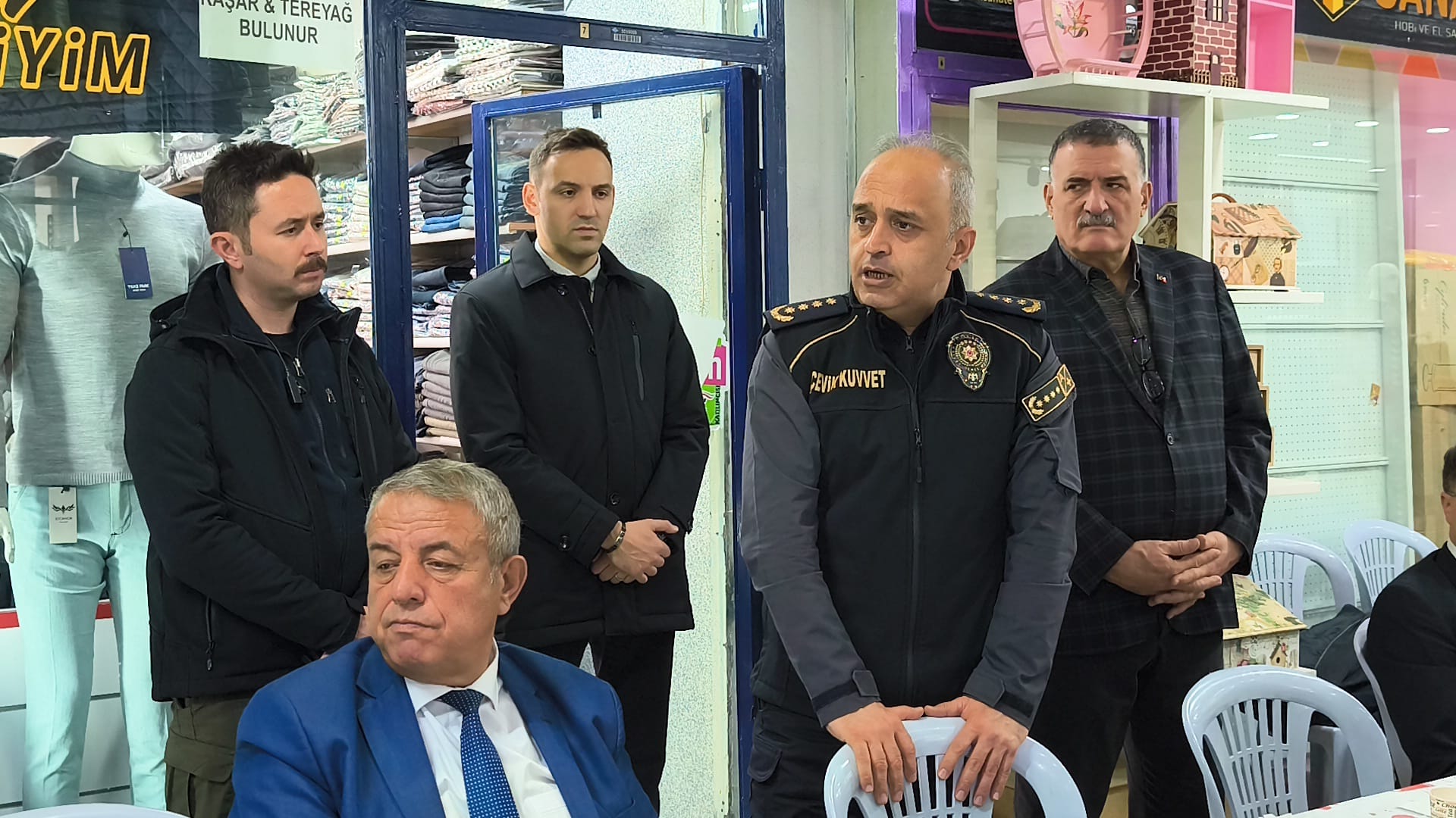 1C4B4E5B 860C 4580 97D6 F88658B1Dba4