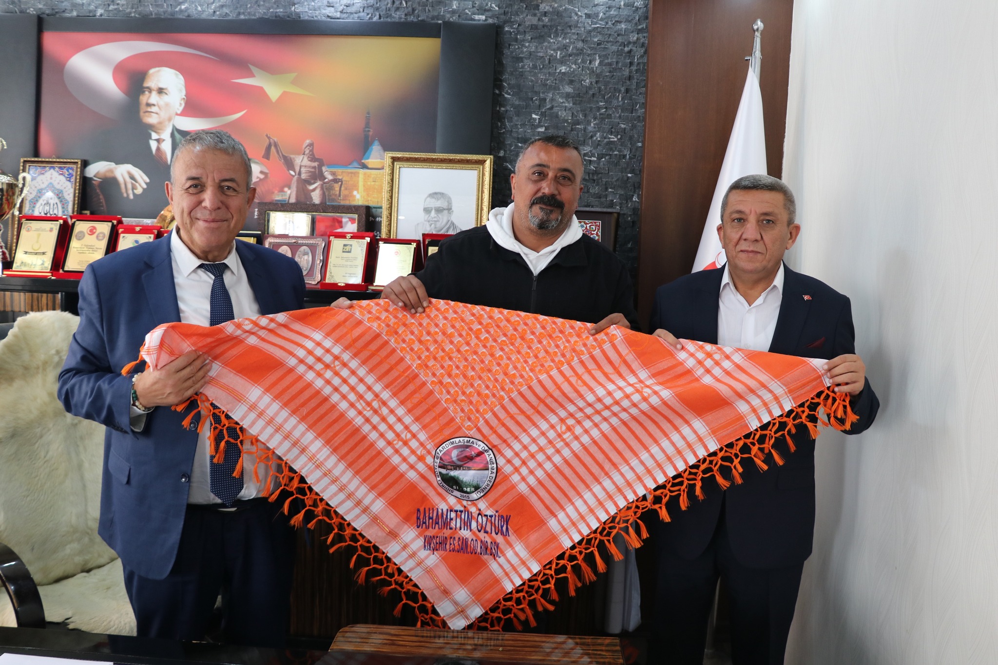 590087026 1378175770327914 283771367860125529 N