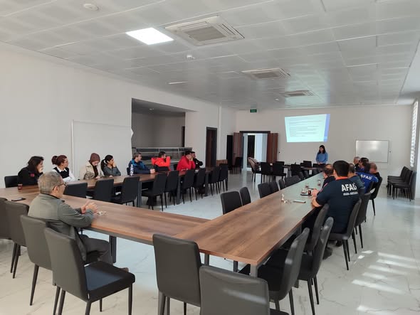 591162643 18320763247219328 3066657396125439447 N