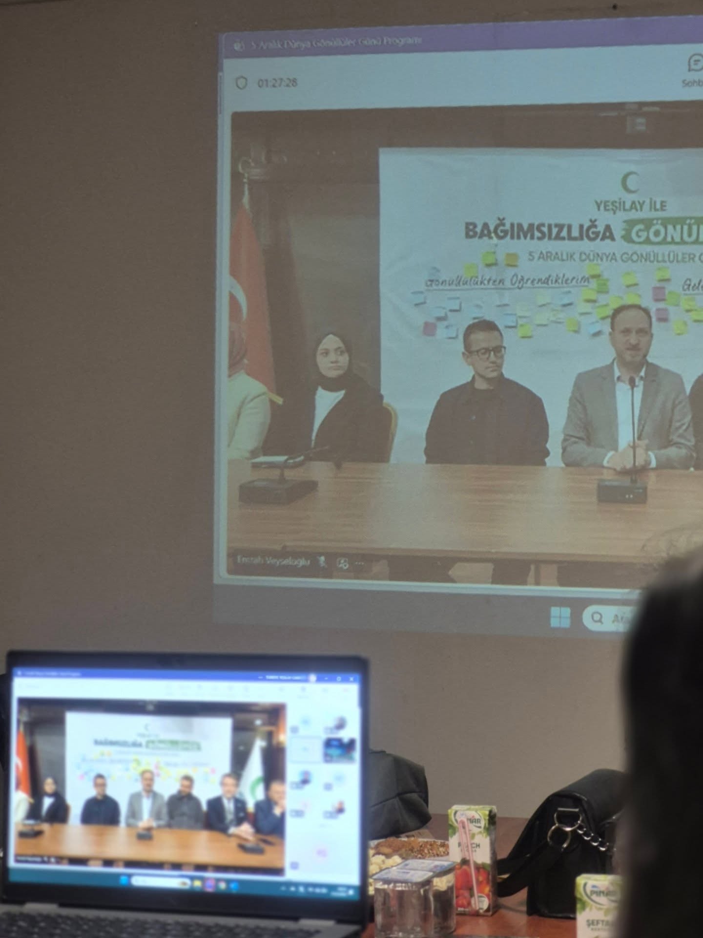 592507418 18302206801282389 2299705078112246356 N