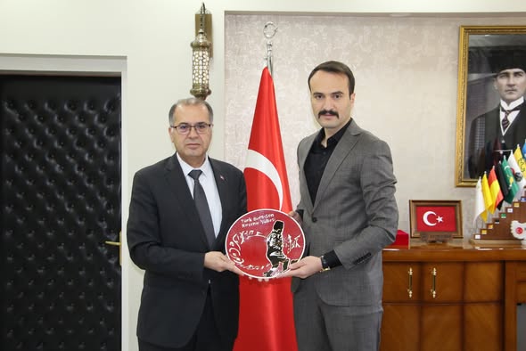 593225802 1273196661509334 1439754541133528820 N