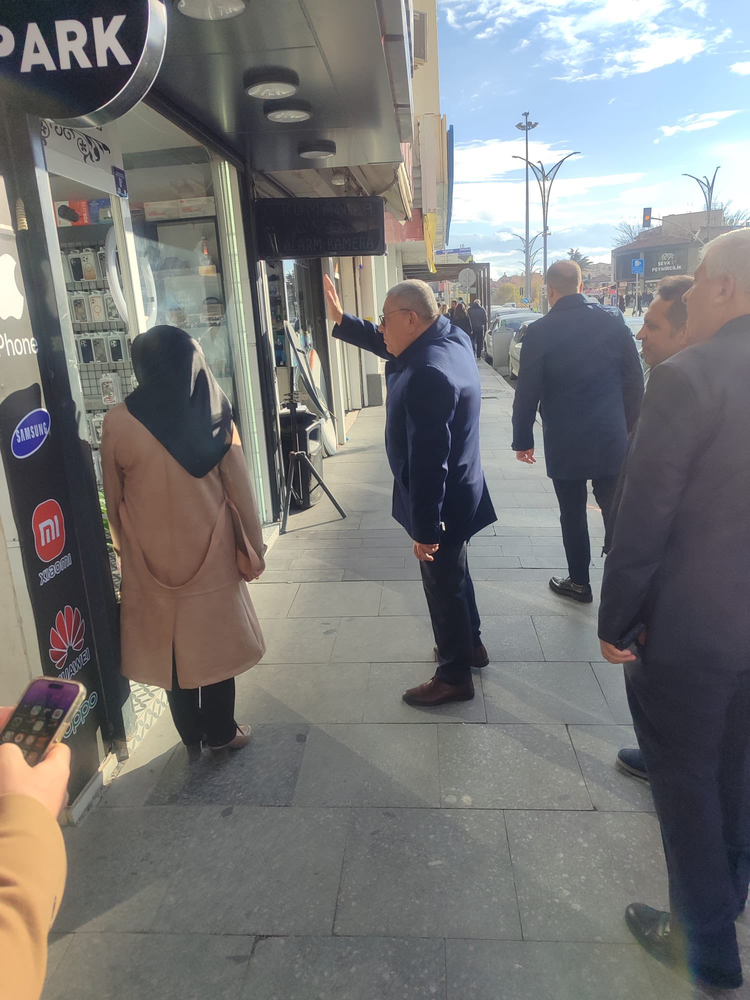 593878707 25233375853013120 4617600752498029679 N