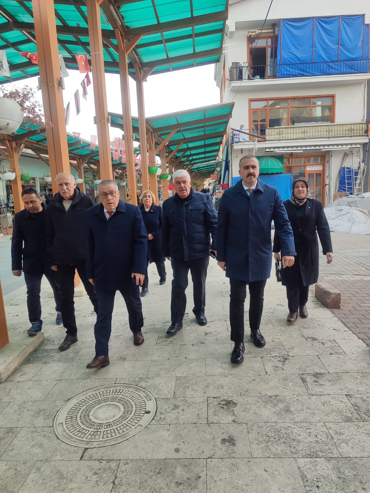 593917150 25241569028860469 8863000467255008346 N