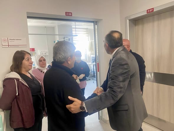 594414363 2099384047516475 800357946145876495 N