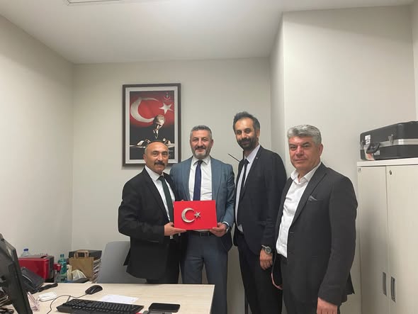 596411458 2101644013957145 8975391057845547121 N