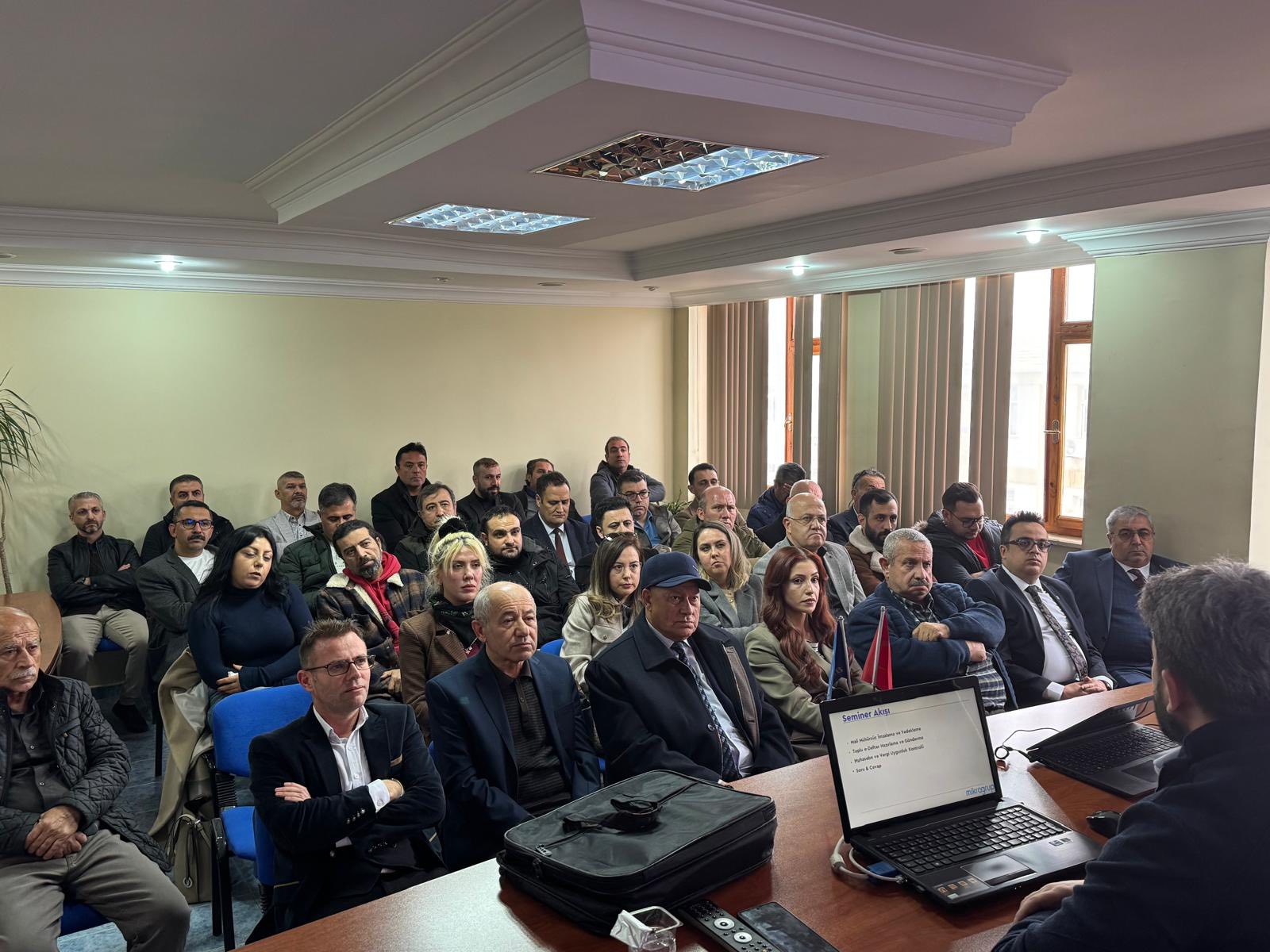 597832561 2315838015506733 1622804770284863344 N