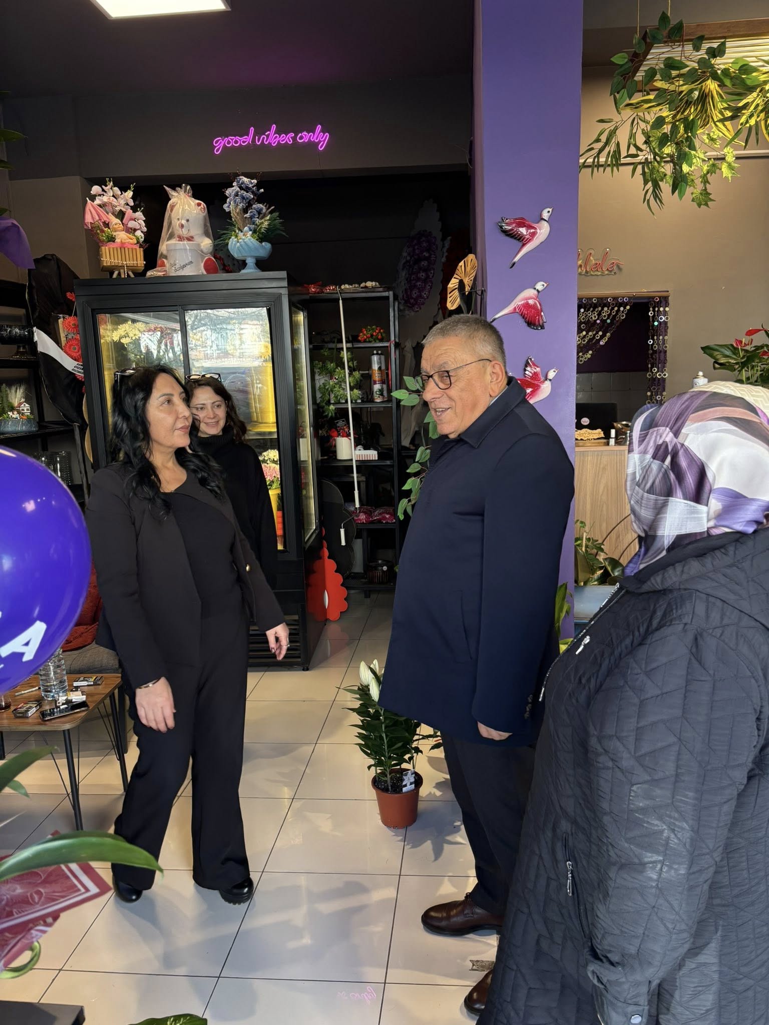 597989692 25354455644238473 9003074393641283115 N