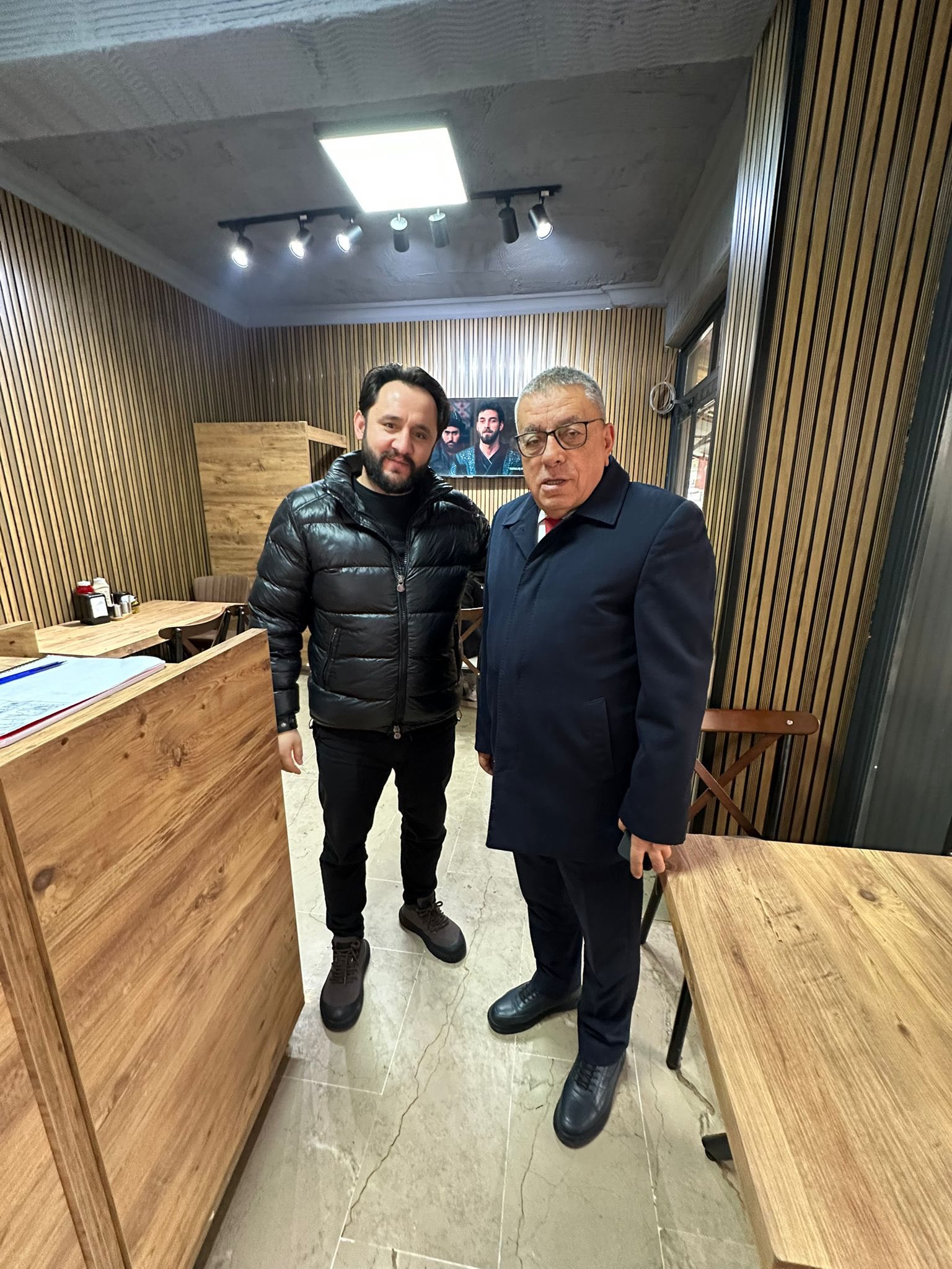 598562788 25337599045924133 2433901504160098253 N