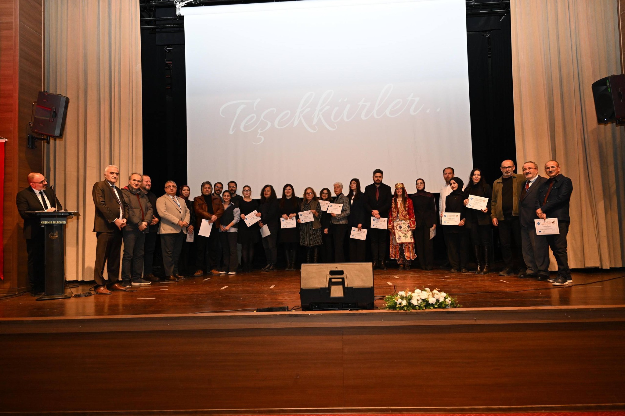 599479483 1566615494373720 1141591398494394718 N